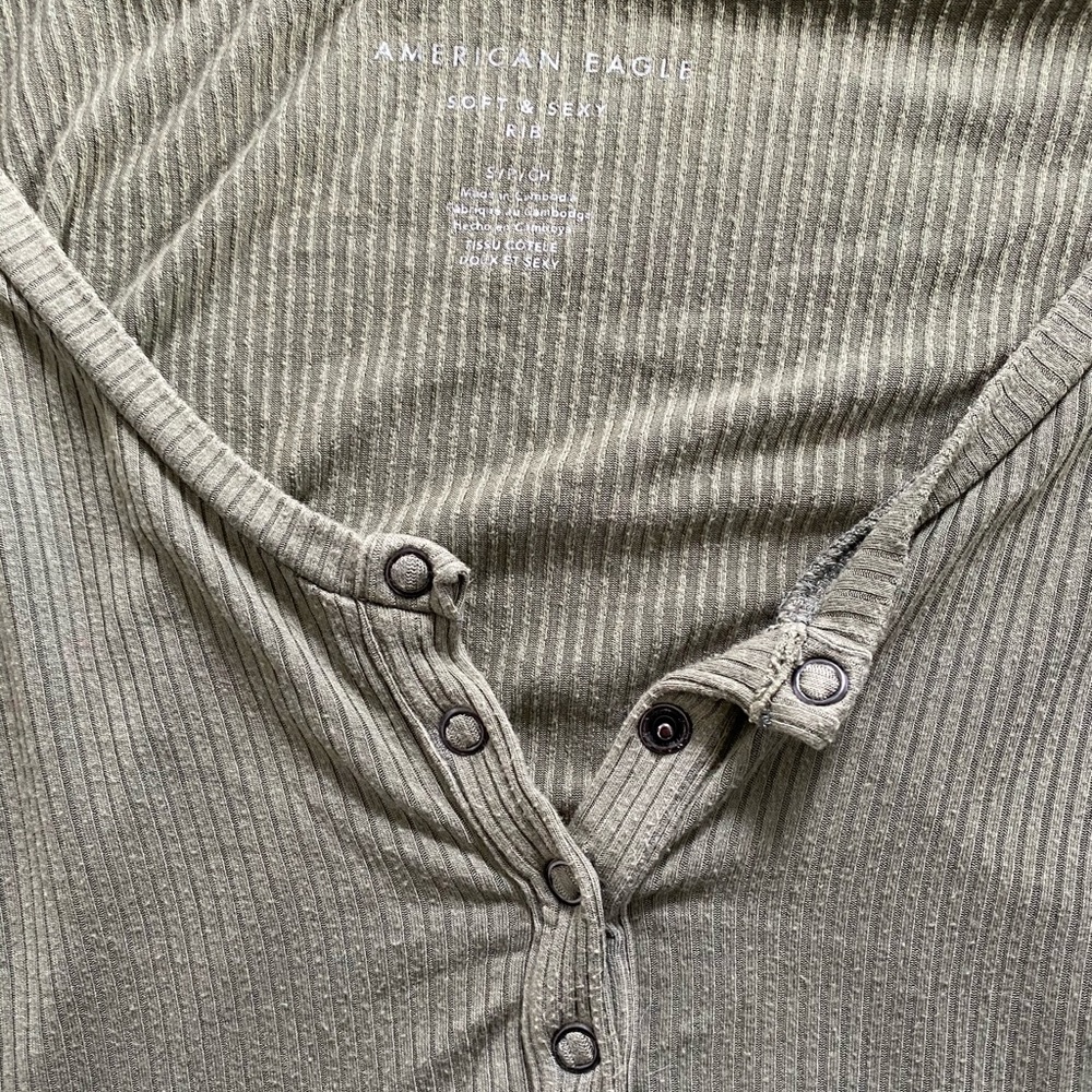 American Eagle soft&sexy rib long sleeve shirt - Picture 2 of 4